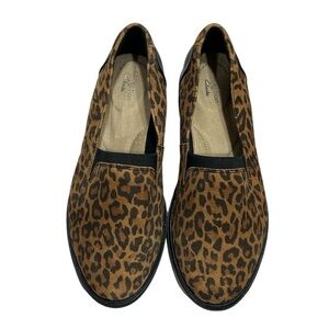 Clarks Sharon Dolly Leopard Print Suede Loafers Size: 8W